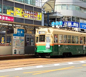 「魚と串揚げ 串かっちゃん」交通方式