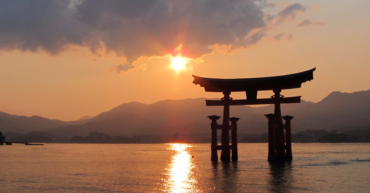嚴島神社完整懶人包：潮汐、大鳥居、交通、美景全收錄